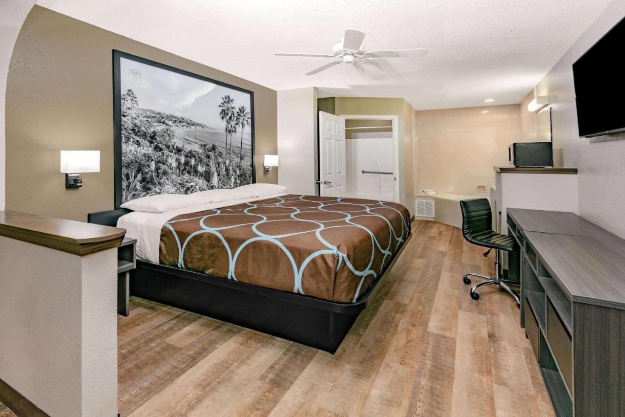 Motel Super 8 By Wyndham Moss Point Exteriér fotografie